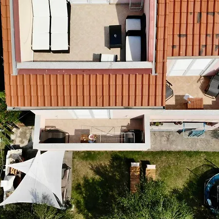 Maricic Rab Island Apartmán New Translation