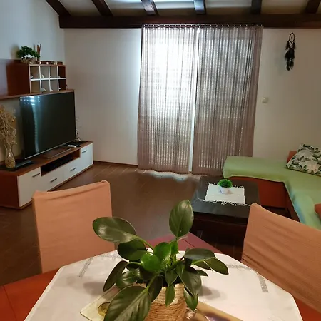 Maricic Rab Island * New Translation